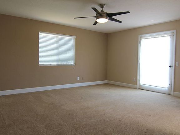 3rd image of 226 Copper Ave