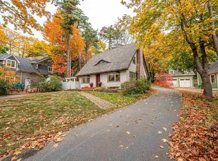 680 Shore Dr, Bedford, NS B4A 2E1