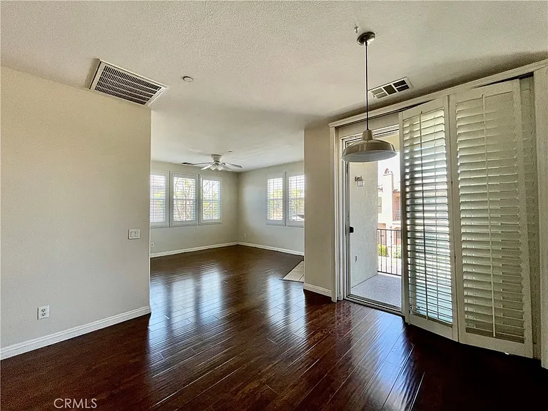 6931 Castor St — Photo 6
