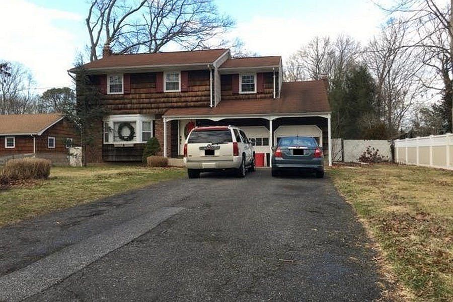 1st image of 243 Peconic St