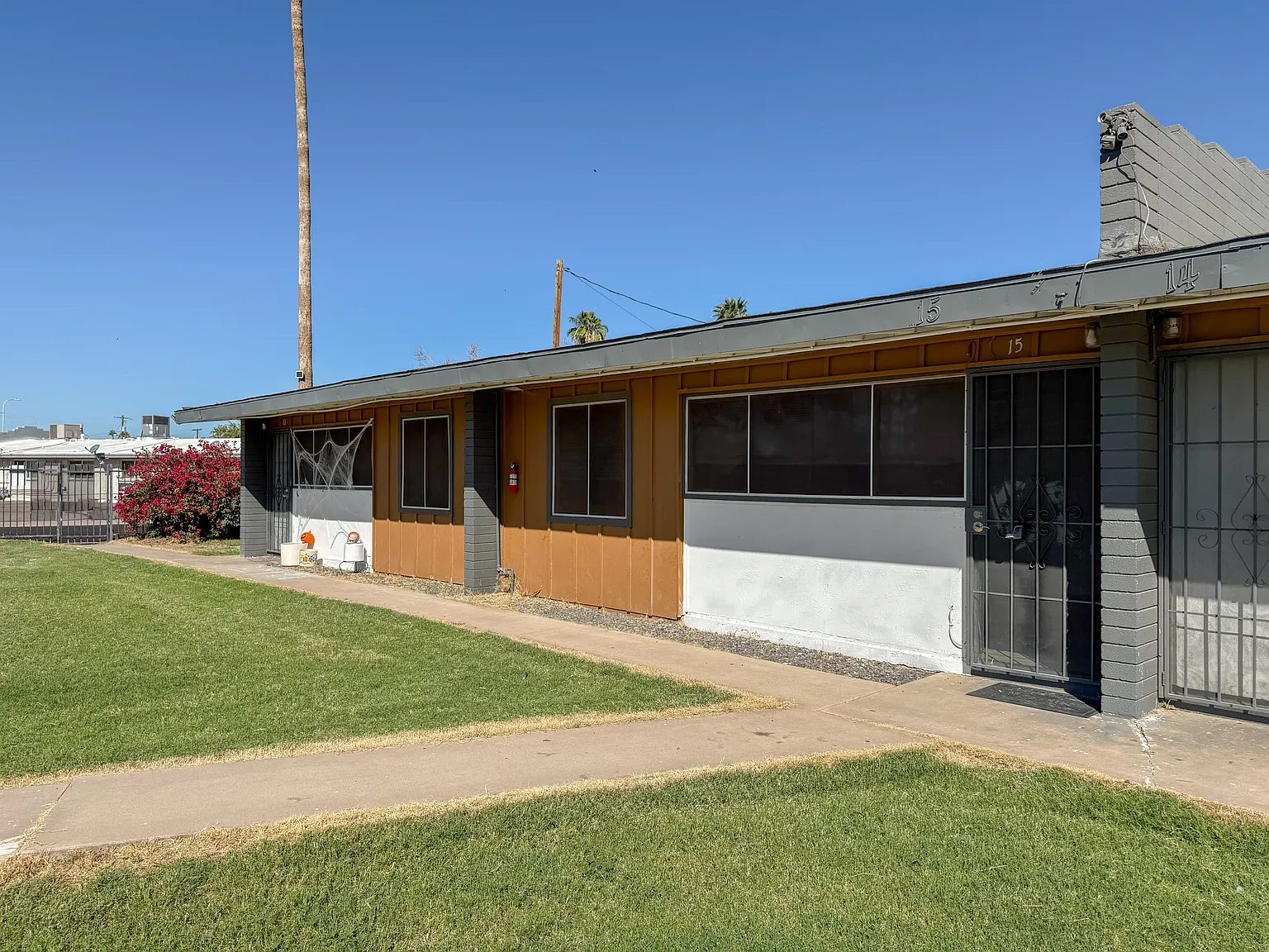 2115 W Devonshire Ave, Phoenix Az — Photo 2
