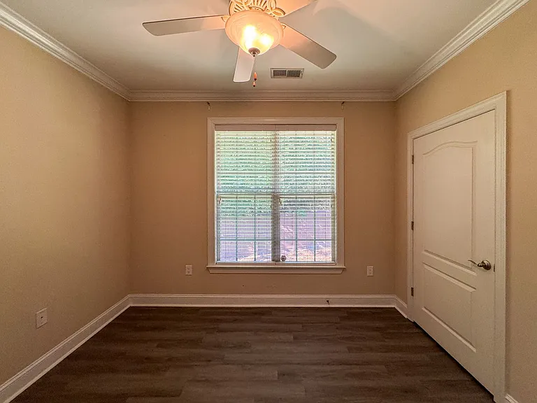 1871-202 Jennifer Ln — Photo 18