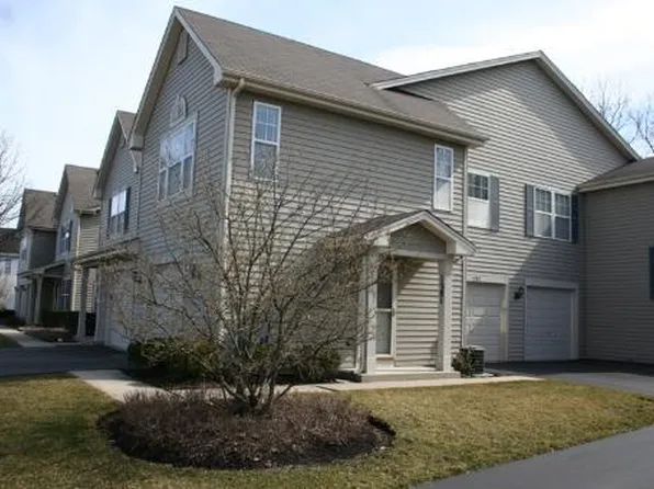 1281 Orleans Dr, Mundelein, IL 60060