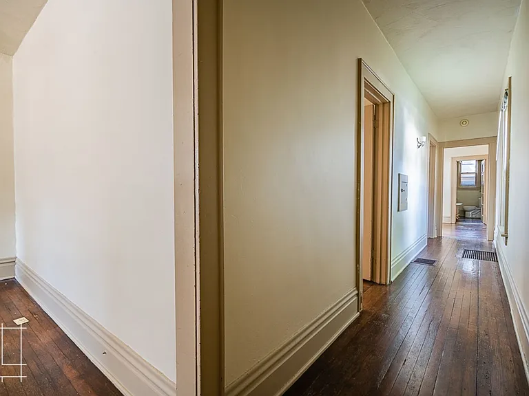 35 Lundy St. — Photo 5