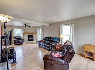 8861 S Carrollville Cir, Oak Creek, WI 53154