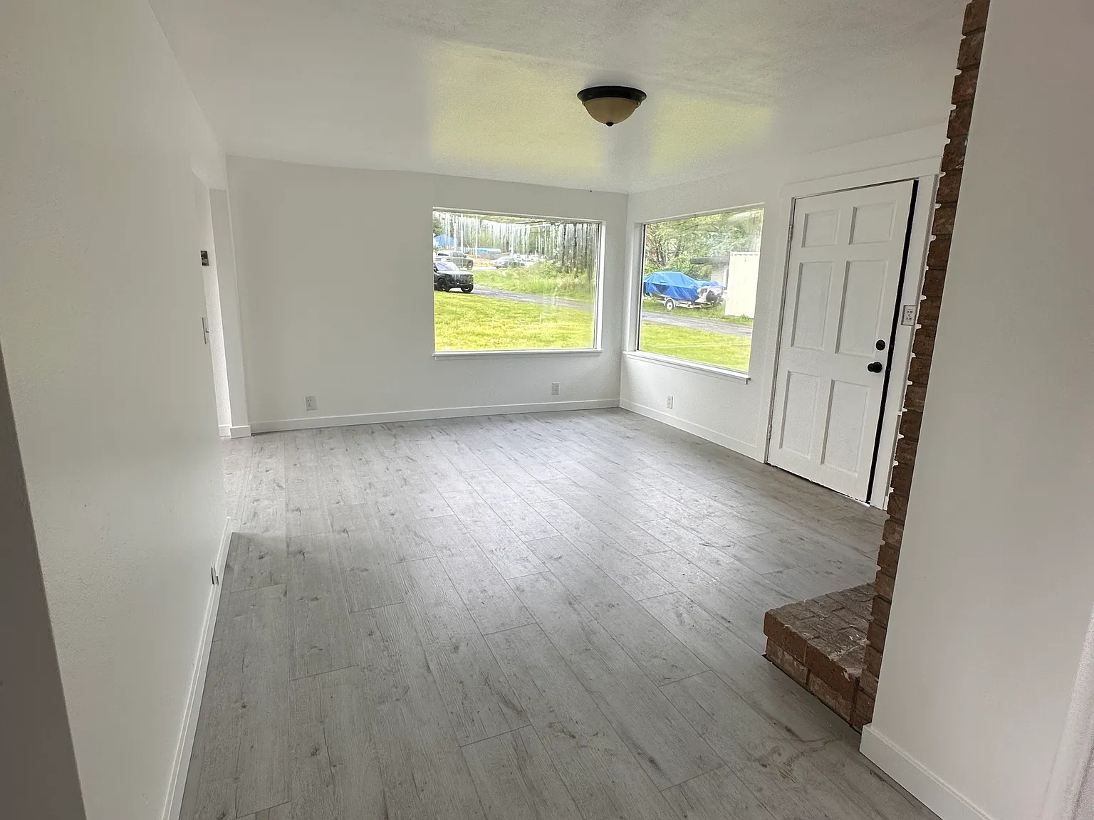 2 bed, 840 sqft, $2,200 — Photo 4