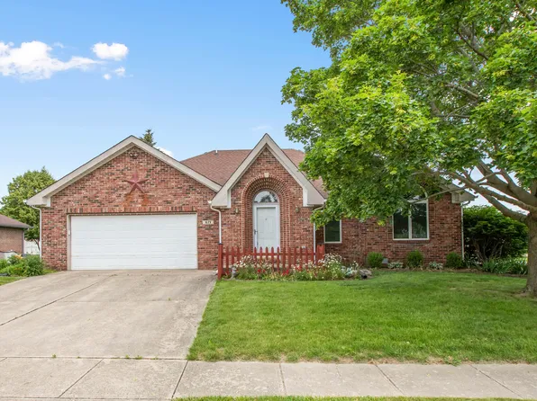 671 Jackson St, Brownsburg, IN 46112