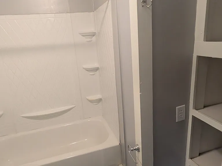 1008 Mechanic St — Photo 6