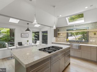 5517 Mohican Rd, Bethesda, MD 20816