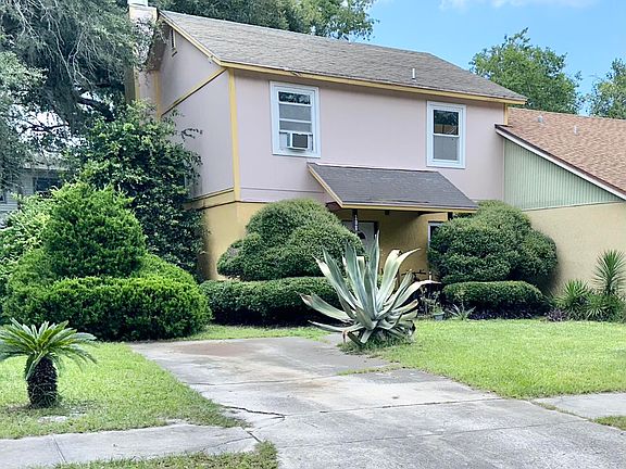 2nd image of 1081 MIMOSA COVE Court W