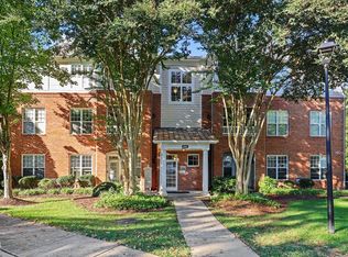 8241 Allyns Landing Way APT 302, Raleigh, NC 27615