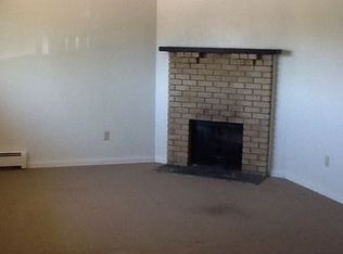 4930 King Arthur Way APT B, Cheyenne, WY 82009