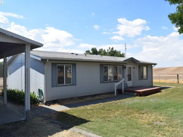 225 E Sherman St, Athena, OR 97813