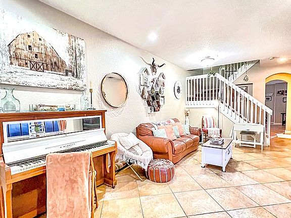 4th image of 4412 Morgan Ln
