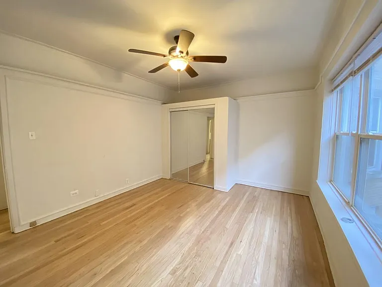 915 W Cornelia Ave #1A — Photo 6