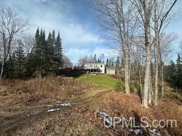 733 Co Road Aw, Champion, MI 49814