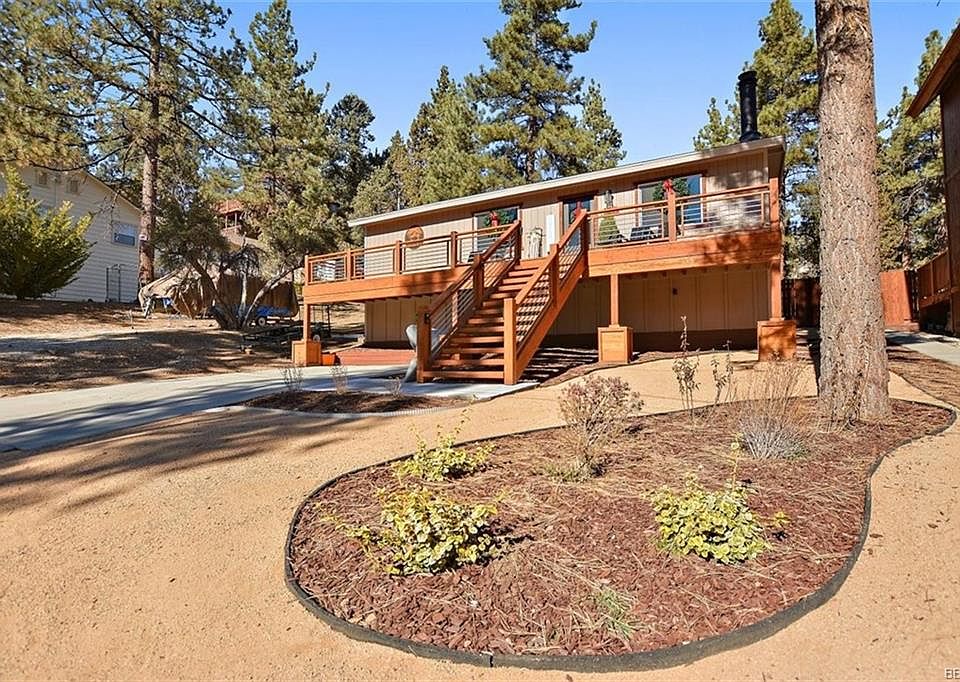 1st image of 349 Curly Drive