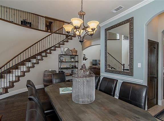 5th image of 4408 Oxbow Dr