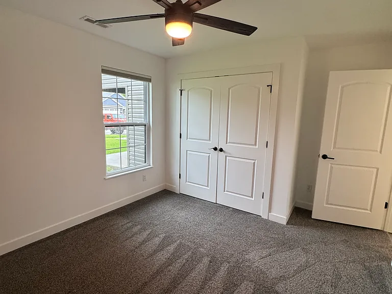 4680 Treaty Dr — Photo 18