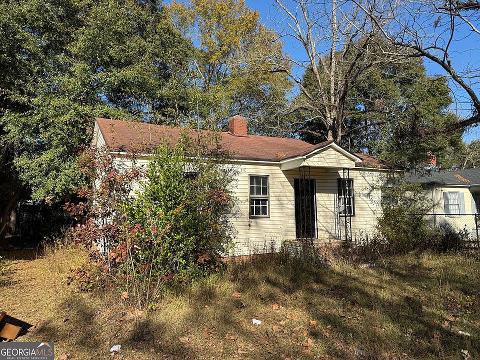 1st image of 1203 E Broughton St