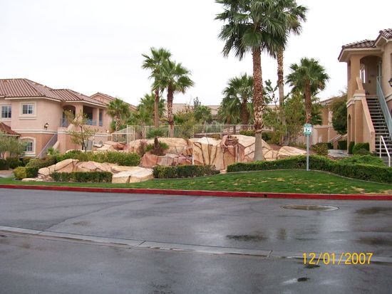 401 Amber Pine St APT 104, Las Vegas, NV 89144