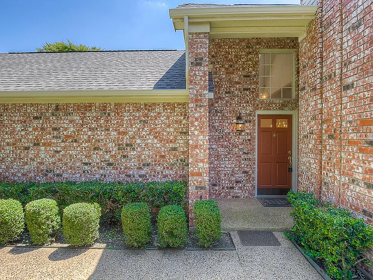 3005 Warm Springs Ln — Photo 3