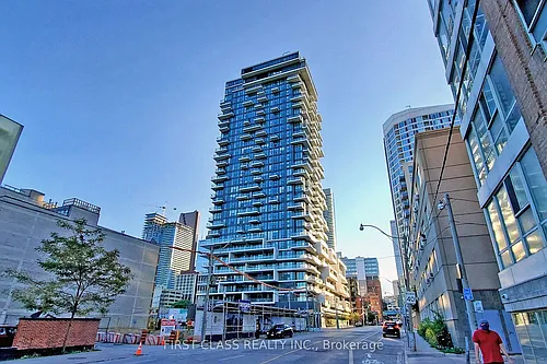77 Shuter St Photo 1