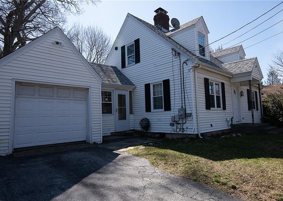 1st image of 2776 Hartford Ave