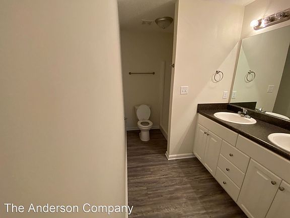 4th image of 128 Twelve Oaks Ct