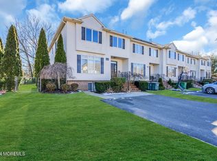 16 Windermere St, Lakewood, NJ 08701