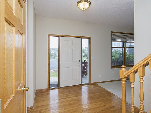 2nd image of 6658 Lacasse Cir
