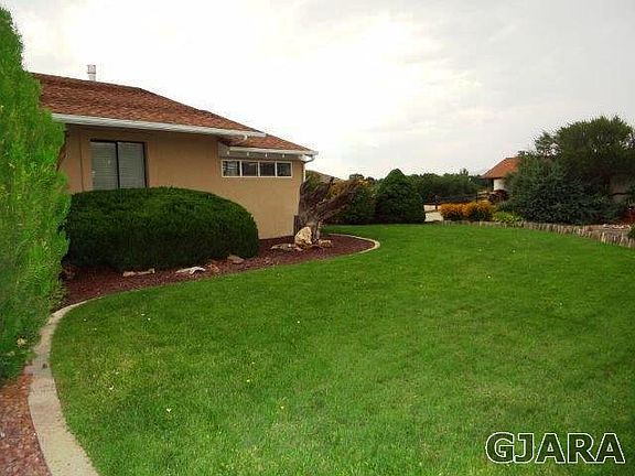 4th image of 576 Rio Verde Ln