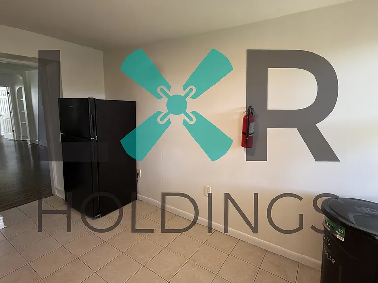 640 Poplar St #1 — Photo 16