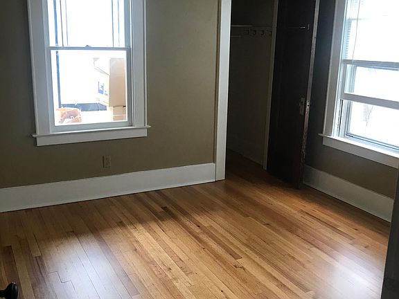 2nd image of 119 Twin Hills Dr Floor 2