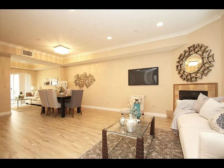 2307 Mira Vista Ave #108 — Photo 21