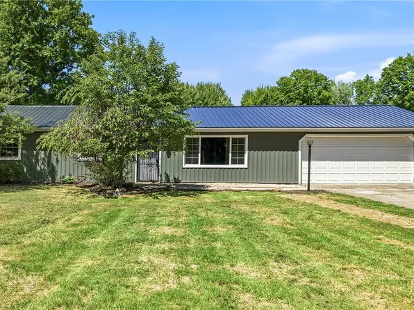 5423 Thompson Clark Rd, Bristolville, OH 44402