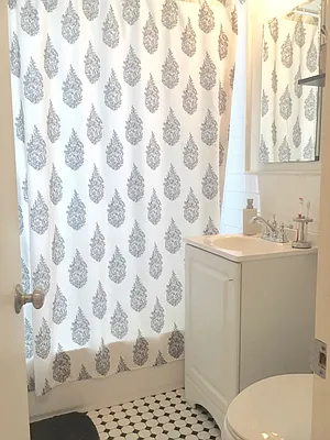 Rented by KYLM, LLC | media 37