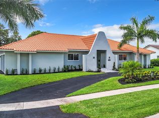 7000 SW 7th St, Fort Lauderdale, FL 33317