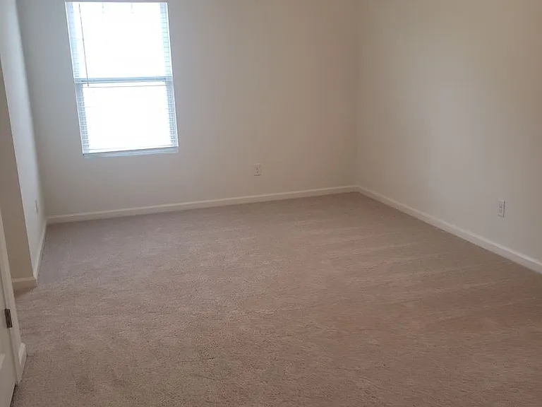 3465 Vickrey Meadow Dr — Photo 15