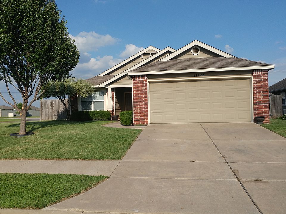 Great corner lot