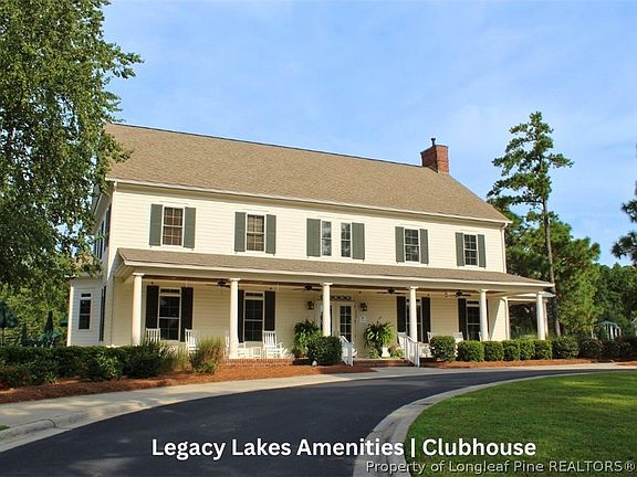 3rd image of 633 Watauga Ln