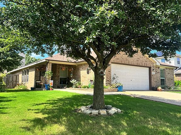 2nd image of 207 Southpeak Ln