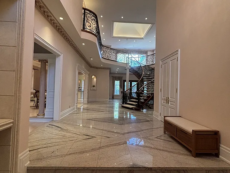 5 Vernham Ave — Photo 3