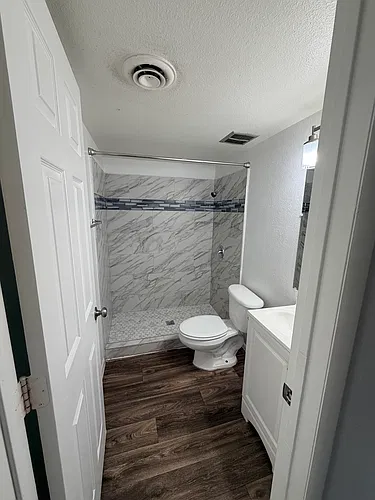 Floor plan Apt 2 Beds 2 Baths