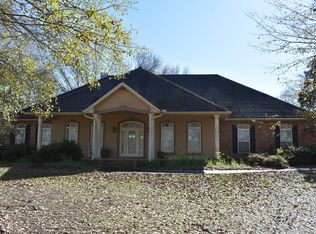 1710 Montgomery Rd, Opelousas, LA 70570