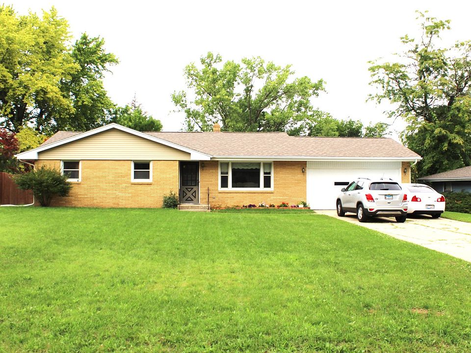 1st image of 4812 Woodridge Ct