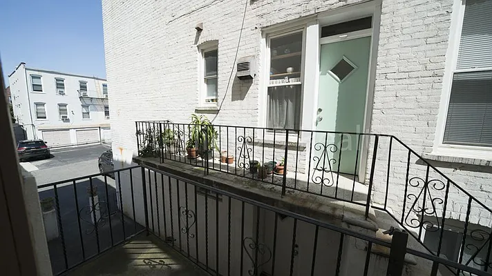 Rented by Sterling Realty Solution Inc | media 29