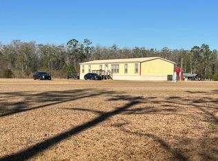 1534 Jarous Rd, Cottondale, FL 32431