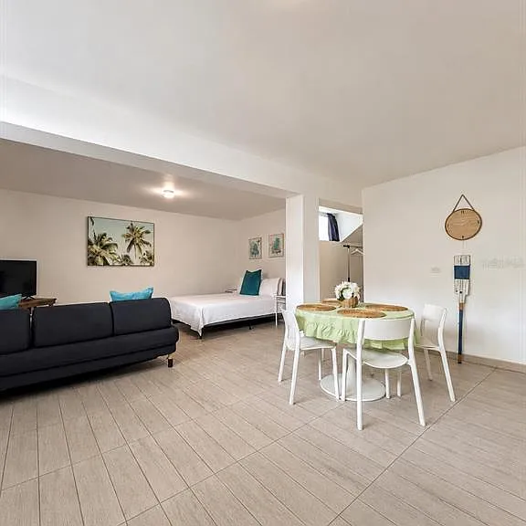 73 Calle Tapia #STUDIO — Photo 3