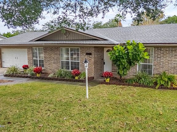 3rd image of 2380 OAKDALE Drive N